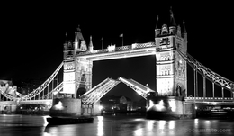 Tower Bridge By Night 