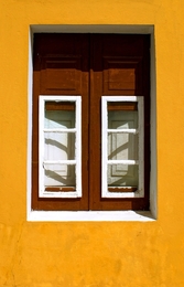 É uma janela portuguesa com certeza 