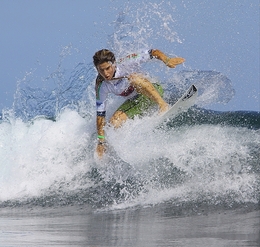 ACÇÃO NO BILLABONG AZORES ISLAND PRO 