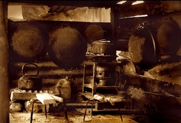 traditional kitchen 