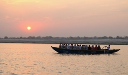 Ganges, 5h 40´ AM 