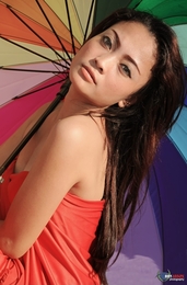 Umbrella Girl 