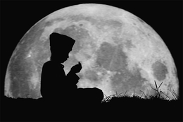 praying in the moon 