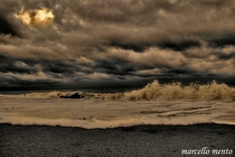 Messina, the storm in the sea 