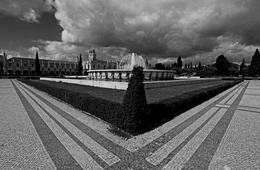 CALÇADA PORTUGUESA - PRÇA DO IMPÉRIO 