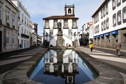 P Delgada 