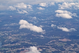 Por cima das nuvens  