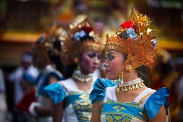 Beautiful Bali Dancer 