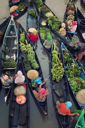 Floating Market Activity 