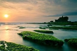 Sunset at Tanah Lot 