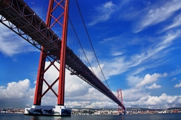 Lisboa, o Tejo e a Ponte_ 