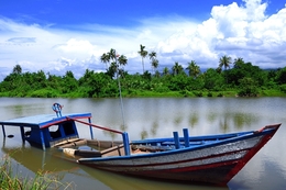Perahu Karam 