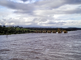 PONTE SOBRE O RIO GUADIANA 