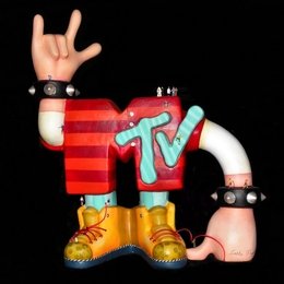 MTV TOY - Carla Nazareth 