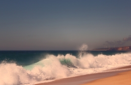 Ondas salgadas de espuma 