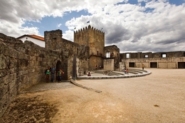 À DESCOBERTA - CASTELO DE BELMONTE 