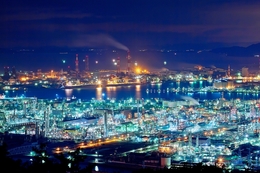 Night view of the Mizushima plant 