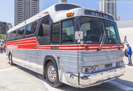 Exposiçao,onibus e caminhoes 