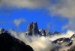 Pico Urriellu Naranjo de Bulnes 2519 metros 