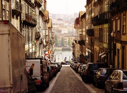 A caminho da ribeira do Porto 
