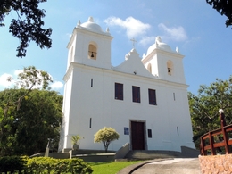 A igreja de São Sebastião de Itaipu 
