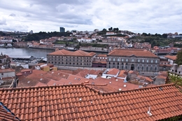 Muitos telhados há aqui _ Porto 