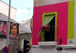 pink wall 