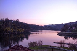 Fim de tarde no rio Tâmega 