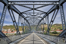 PONTE PEDONAL DE PESO DA RÉGUA 