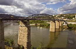 VELHAS PONTES SOBRE O RIO DOURO 