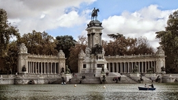 Parque do retiro ( Madrid ) 