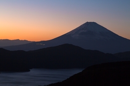 Dusk Drive of Mt. Fuji 