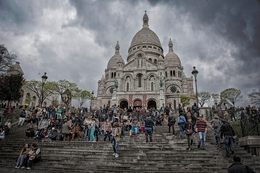 Nas escadarias do Sacré-Coeur - Paris 