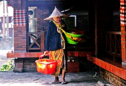 grandmother salted fish sellers 