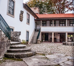 Casa da Lavandeira _ Baião _ Portugal 