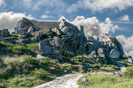 CASTELO MEDIEVAL DE MONSANTO 