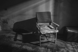 cadeira, luz e sombras 