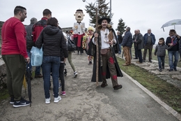 Desfile etnográfico 